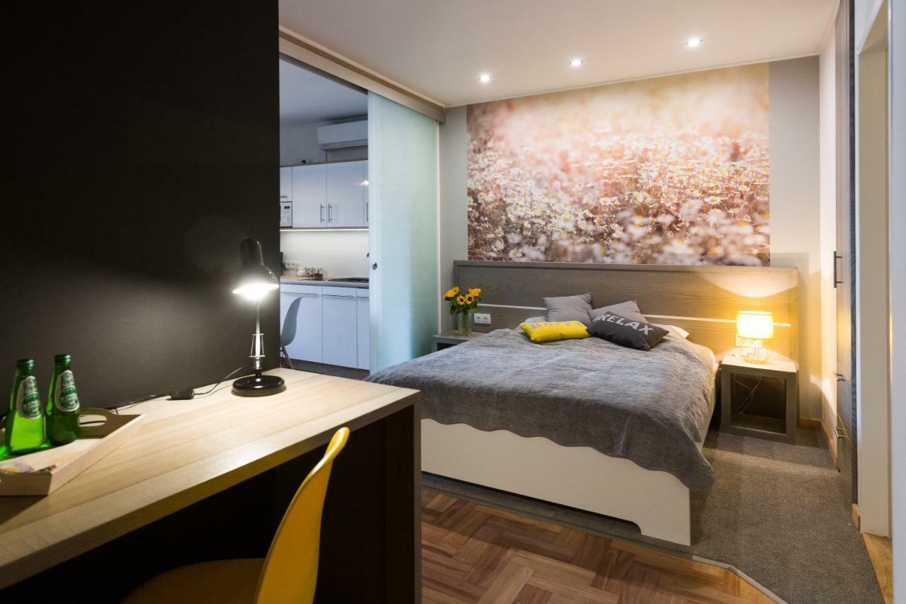 Sunflower Apartment คราคูฟ ภายนอก รูปภาพ